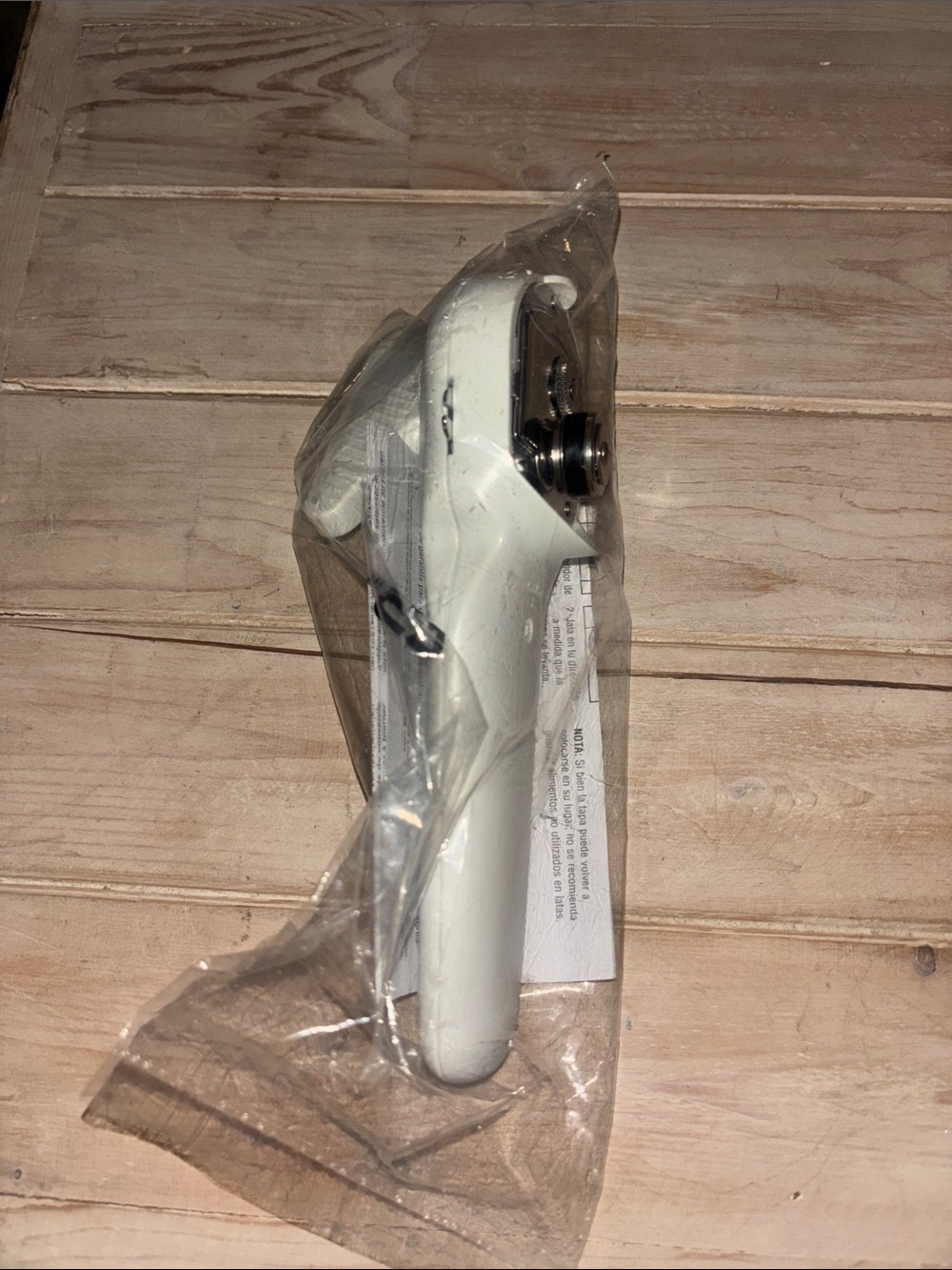 Pampered Chef 2759 Smooth Edge Manual Can Opener - White